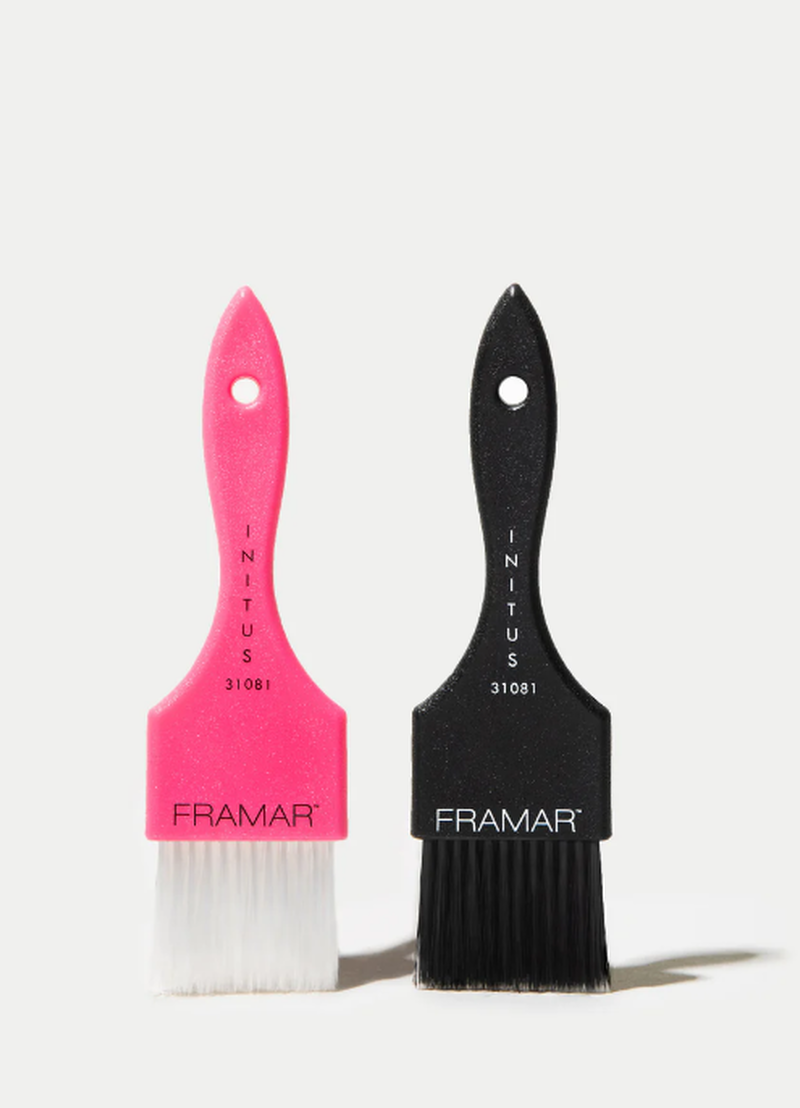 Framar Color Brushes 'Power Painter' large chip brush duo: black and pink (pack of 2) image number 0