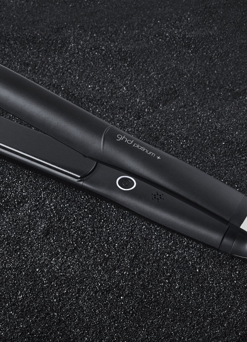 GHD PLATINUM + STYLER 1 INCH- BLACK (REG. PRICE $217.00-JF25)  image number 0