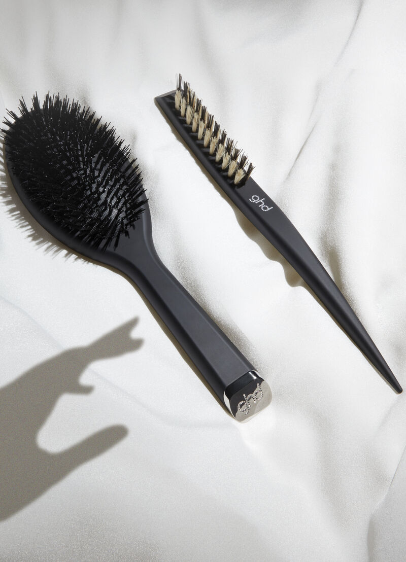 GHD BRUSH THE FINAL TOUCH (NARROW DRESSING BRUSH) image number 3